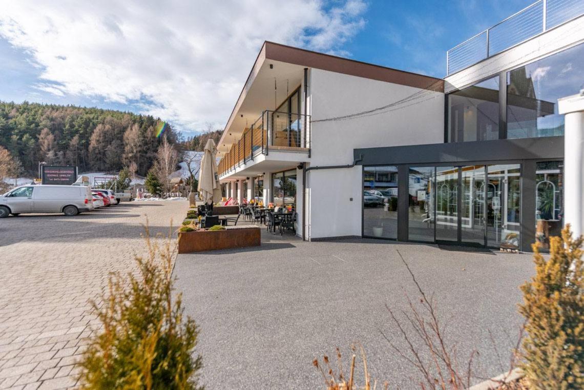 Hotel Wochtla Buam Брунико Экстерьер фото